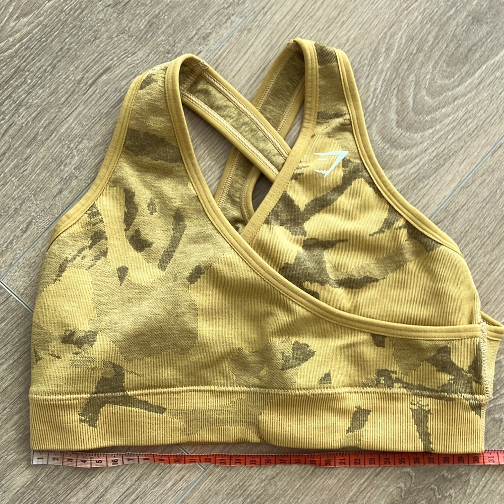 Gymshark camo sports bra